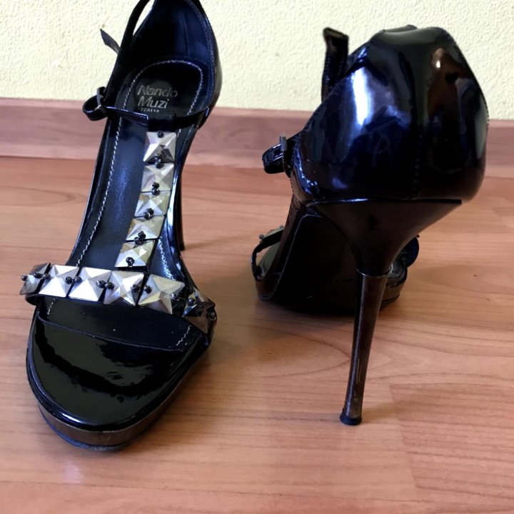 Босоножки NANDO MUZZI