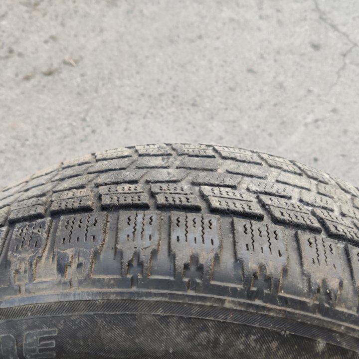 Липучка 205/60R15