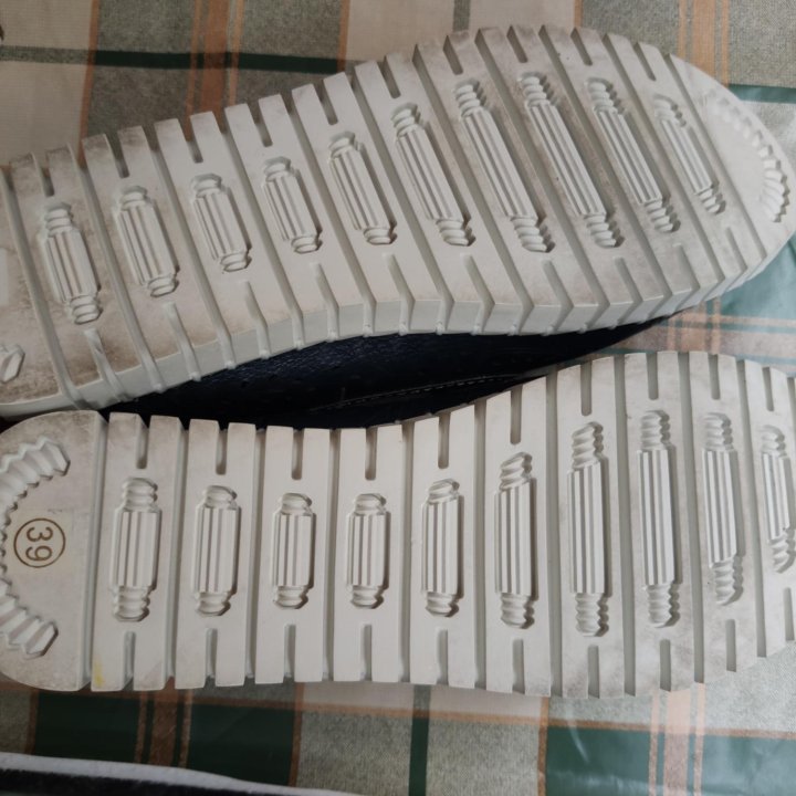 Кожаные туфли