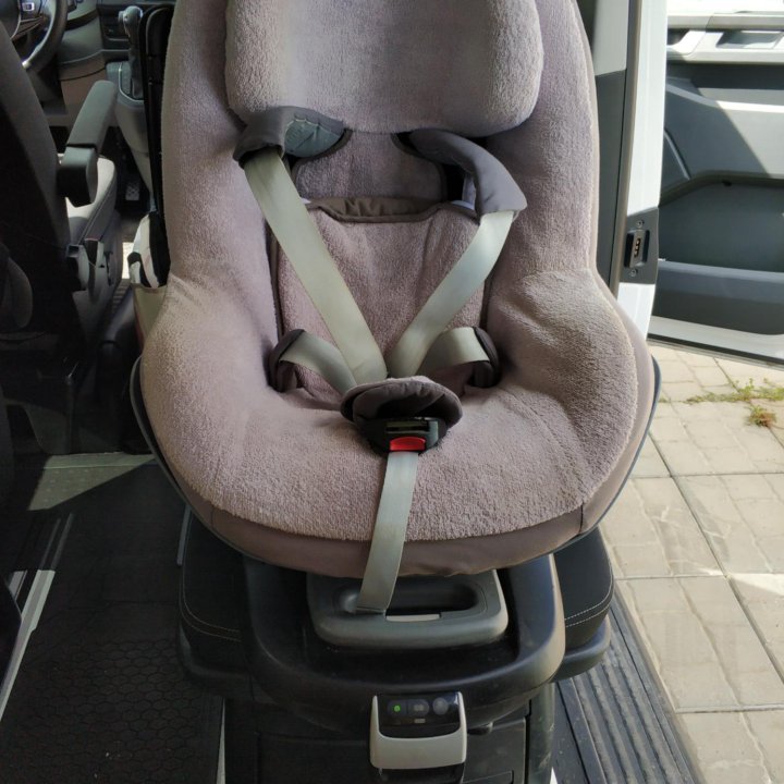 Автокресло Maxi-Cosi Pearl 9-18 кг