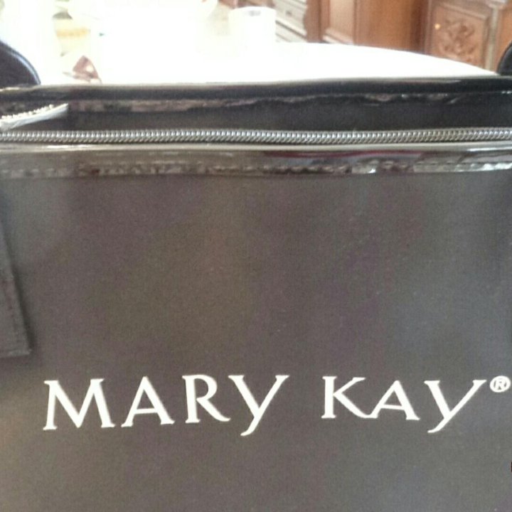 Сумка черная на молнии Mary Kay