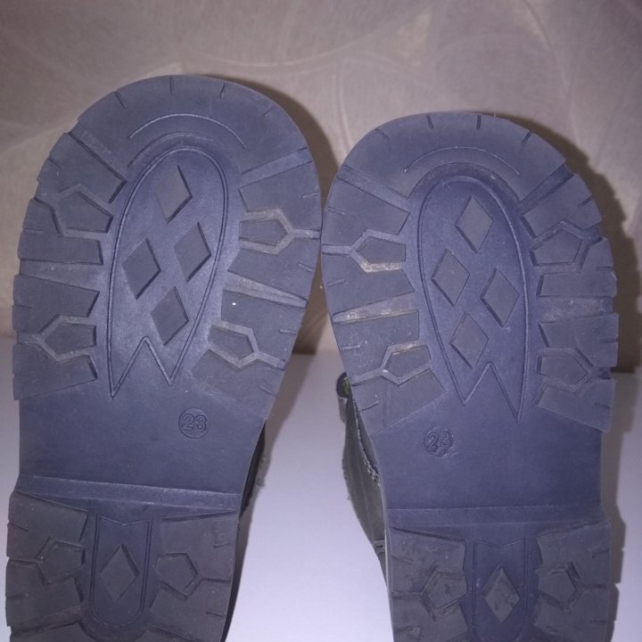 Ботинки детские.