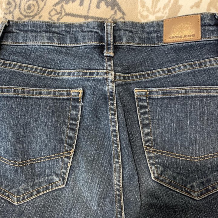 Джинсы Cross jeans