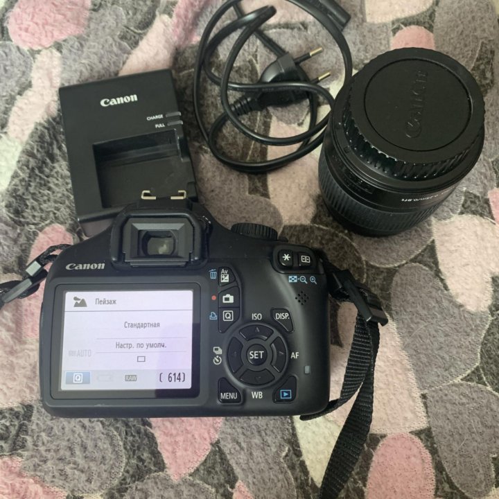 Как Новый Фотоаппарат canon 1100D в Люберцах, цена 6 800 руб ...