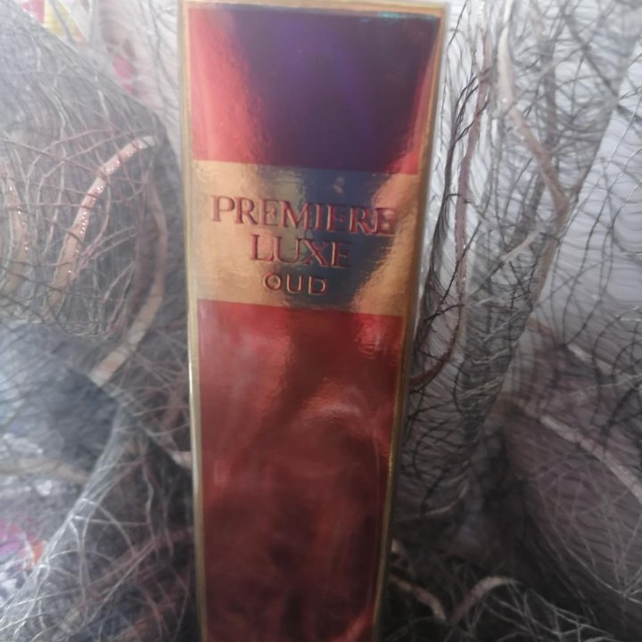 Premier Luxe Oud от Avon