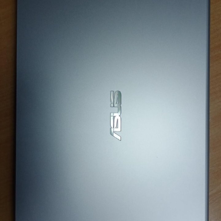 Asus Laptop I3 8145 20GB DDR4 248 GB SSD 110MX IPS