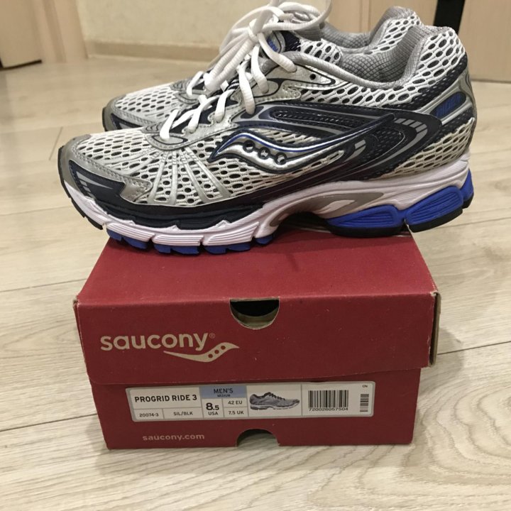 Кроссовки Saucony