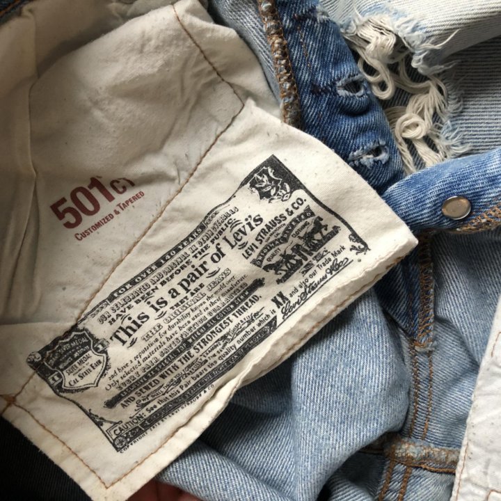 Джинсы Levi’s 501