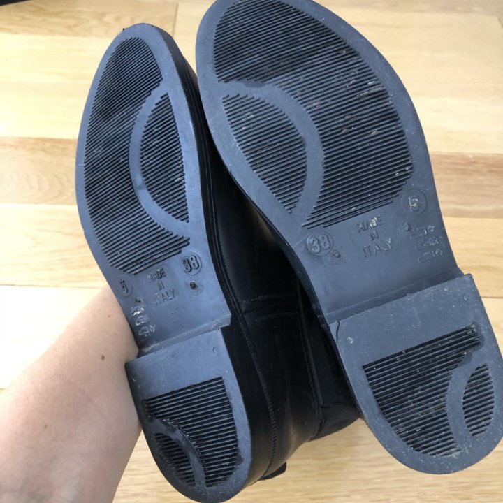 Резиновые сапоги