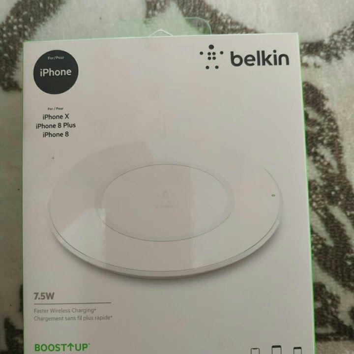 Беспроводное зарядное устройство Belkin Boost up