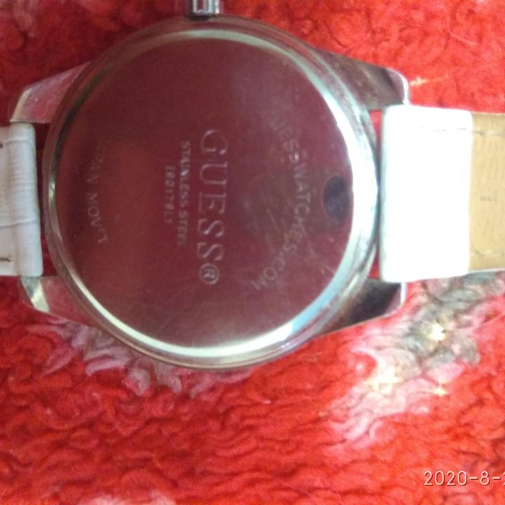 Часы GUESS STAINLESS STEEL