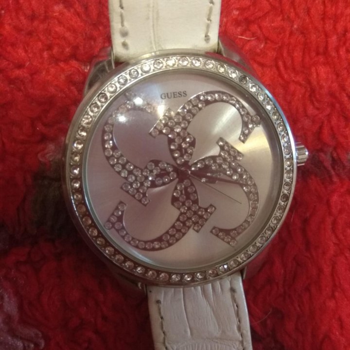 Часы GUESS STAINLESS STEEL