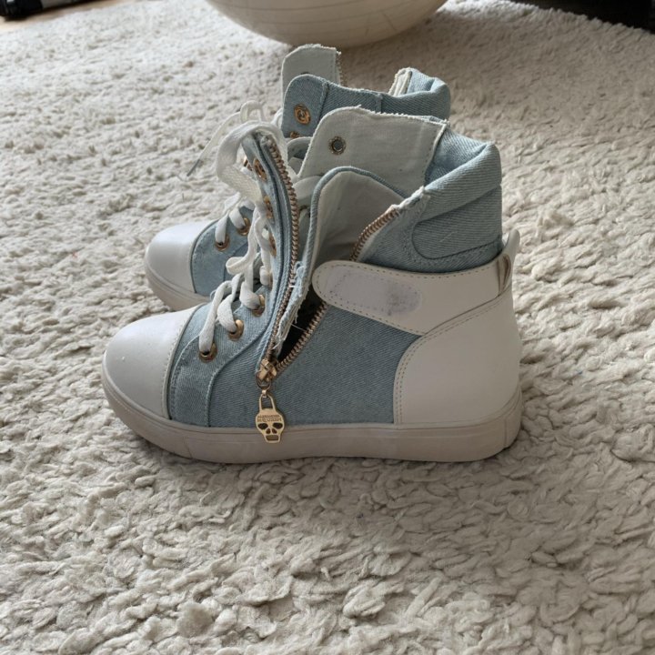 Модные кеды