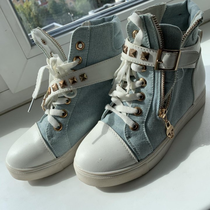 Модные кеды