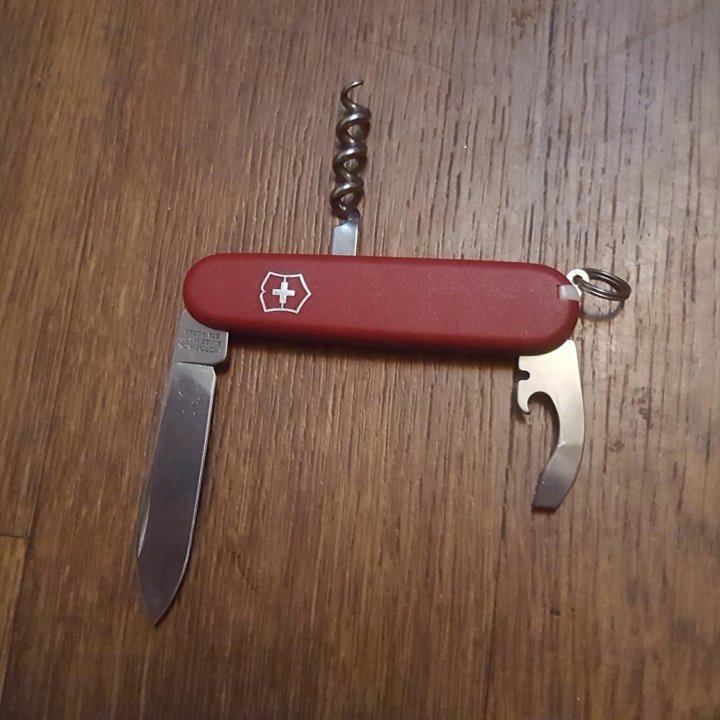 Нож Victorinox Waiter 84 мм 9 функций