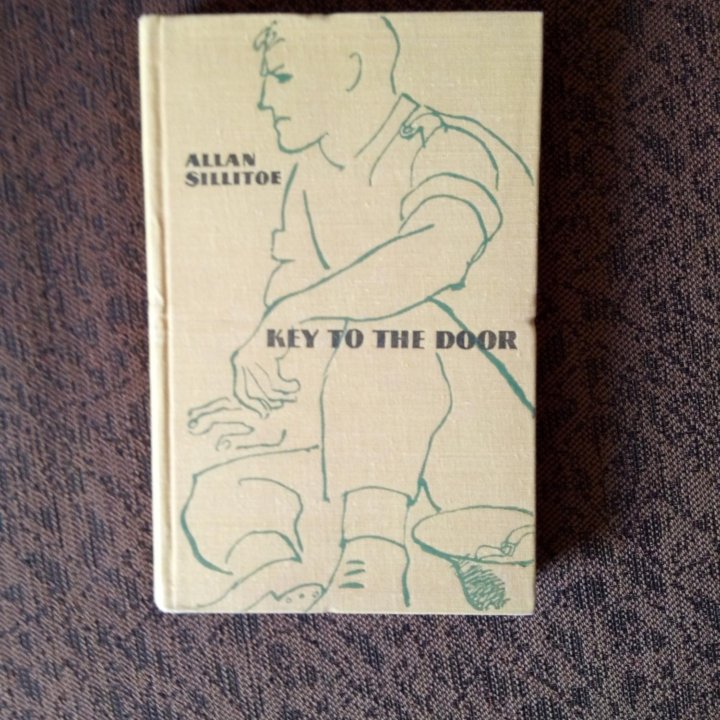 книга на англ яз Allan Sillitoe “Key to the Door”