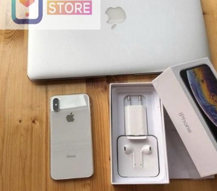 iPhone XS Silver 64gb Магазин,как Новые,Рассрочка