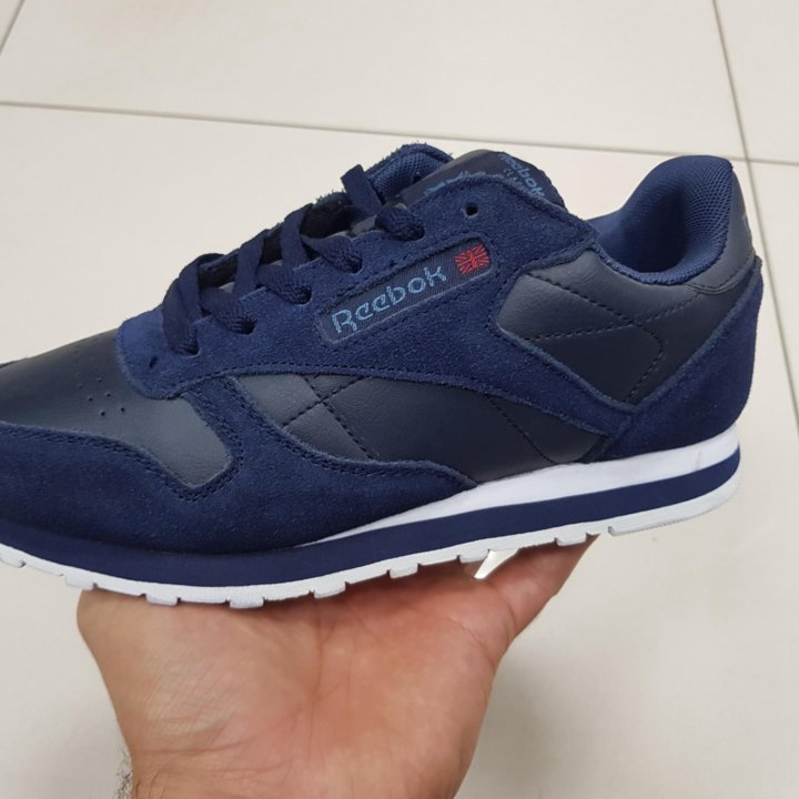 Кроссовки REEBOK