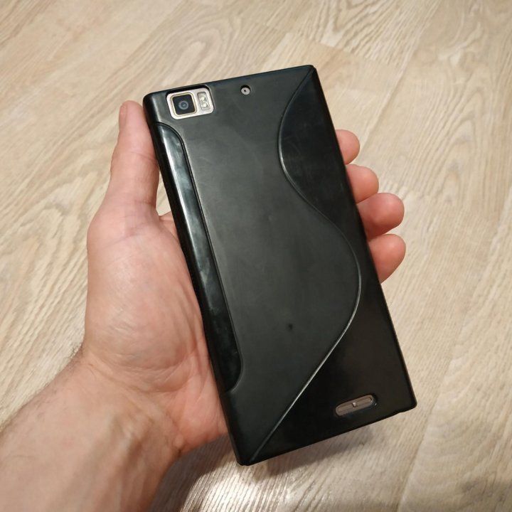 Lenovo K900