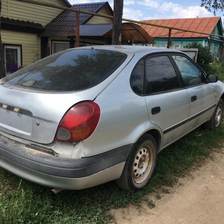 Toyota Corolla e110 по частям