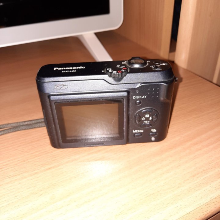 Компактный фотоаппарат Panasonic Lumix