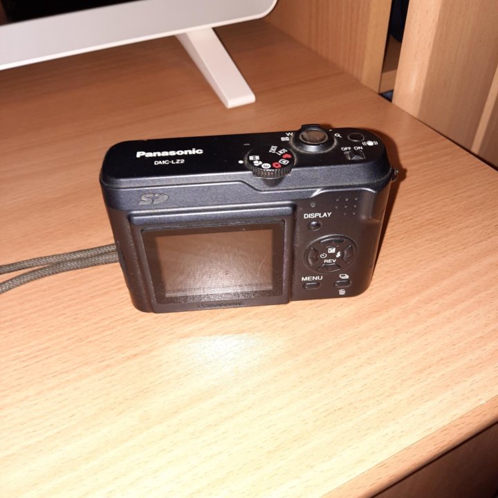 Компактный фотоаппарат Panasonic Lumix