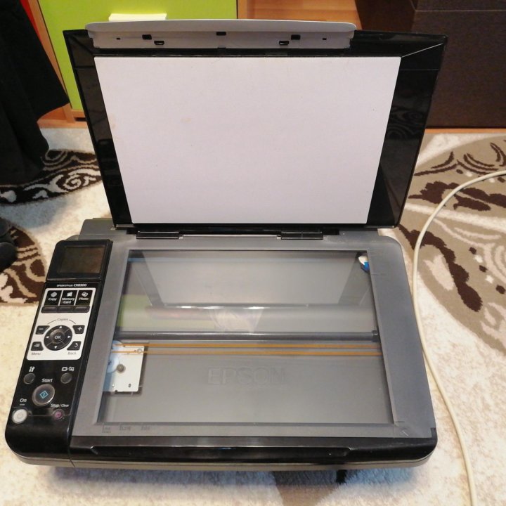 Принтер цветной EPSON