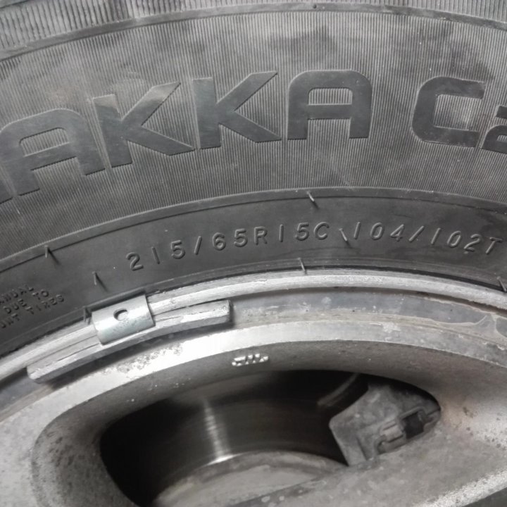 Nokian Hakka C2 215/65 R15