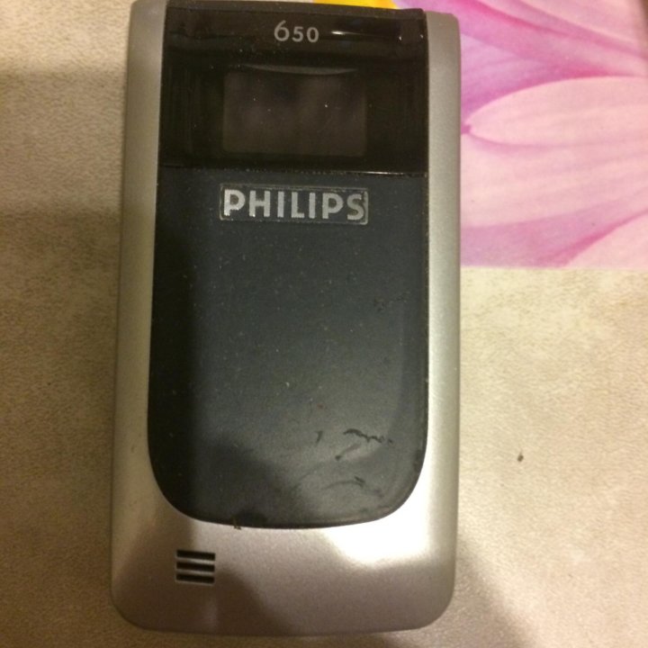Телефоны не рабочие Philips, Samsung.
