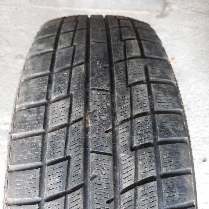 205/65R16 Yokohama Ice Guard IG30, 1шт (№347)