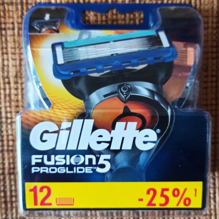 Кассеты Gillette Fusion Proglide Германия