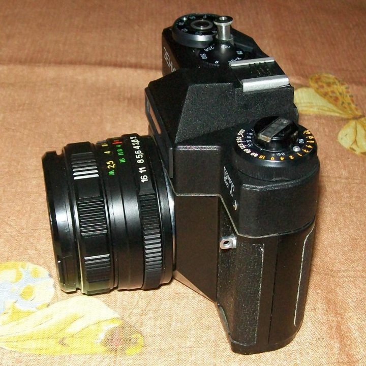 Фотоаппарат 