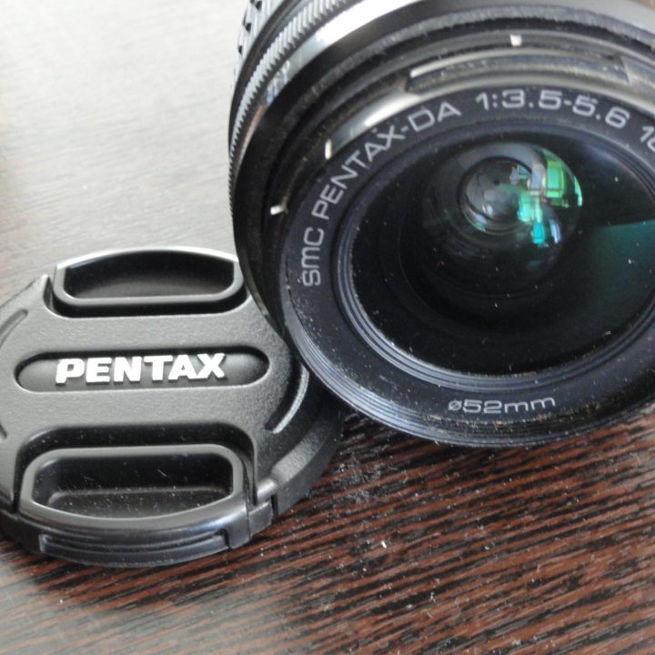 Pentax 18-55мм с крышечками и блендой