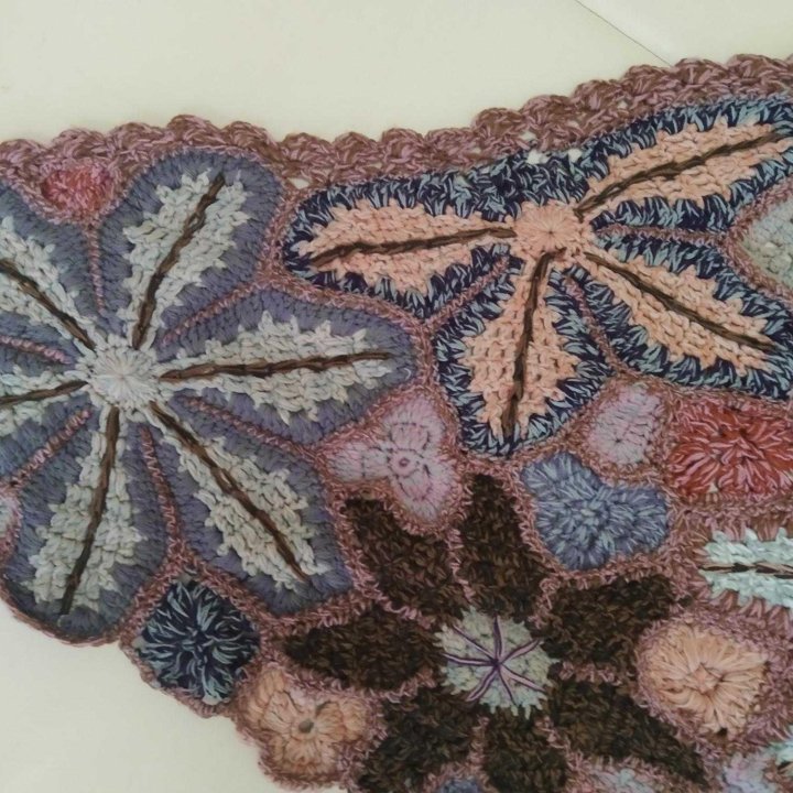 Новый платок