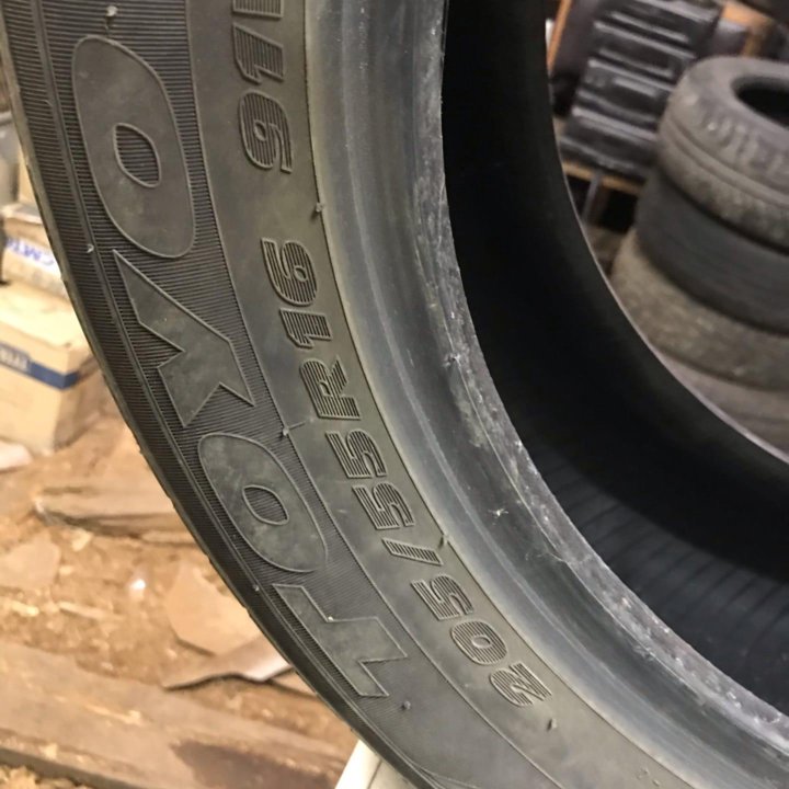 Шина Toyo 205/55 R16 лето