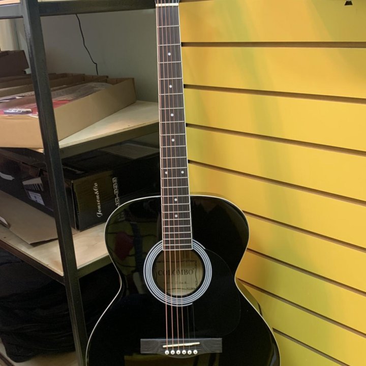 Гитара Colombo