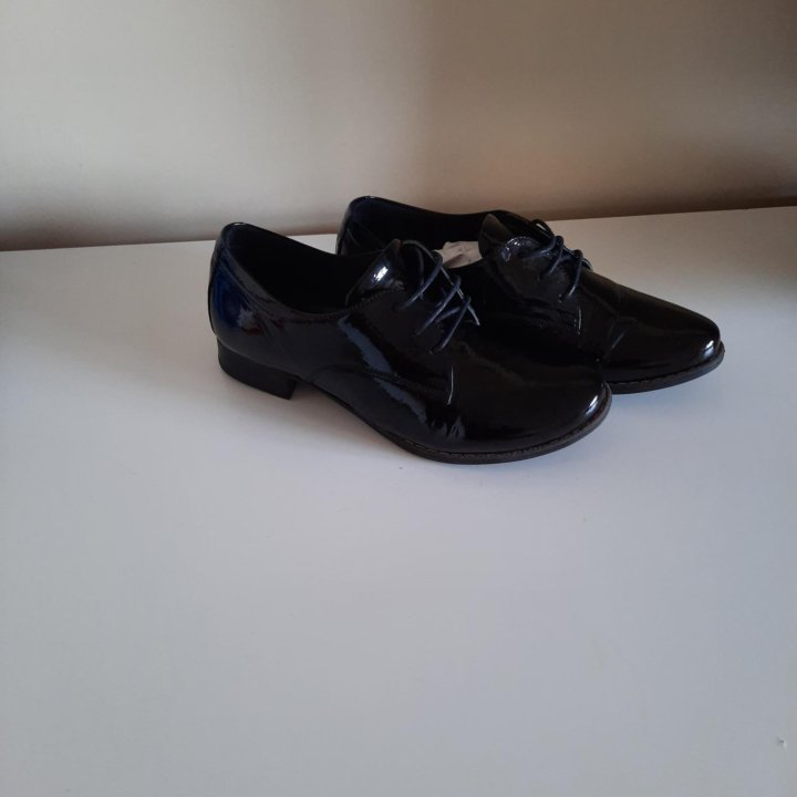 Ботинки женские