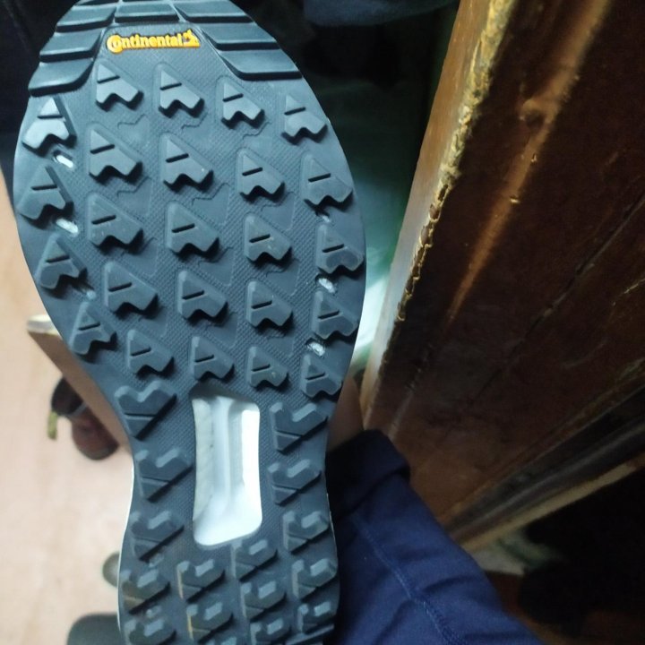 Кросовки adidas terrex