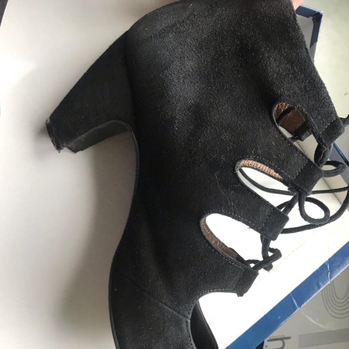 Открытые ботиночки