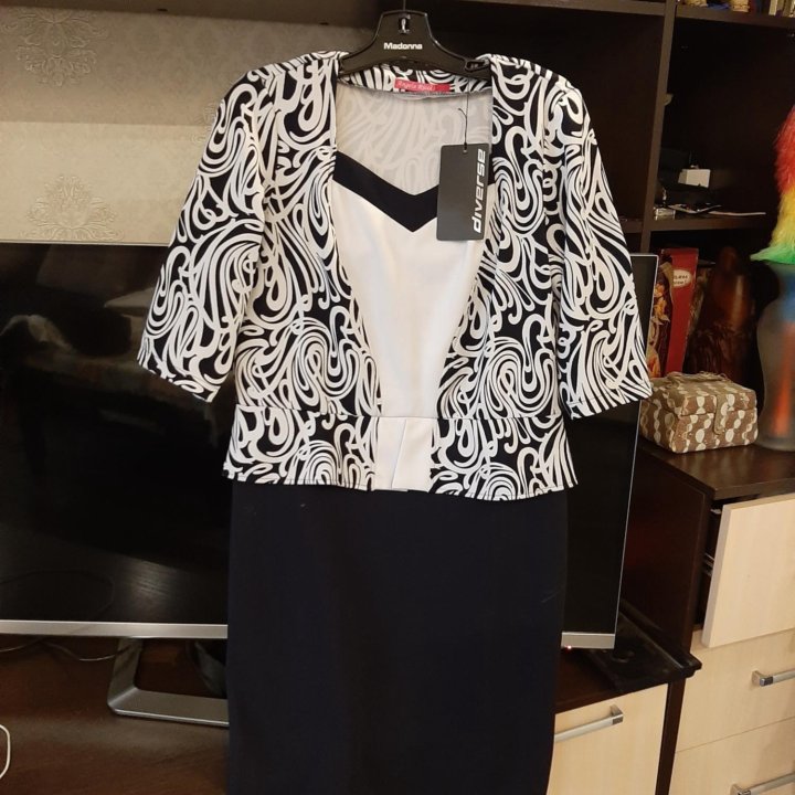 Платье новое