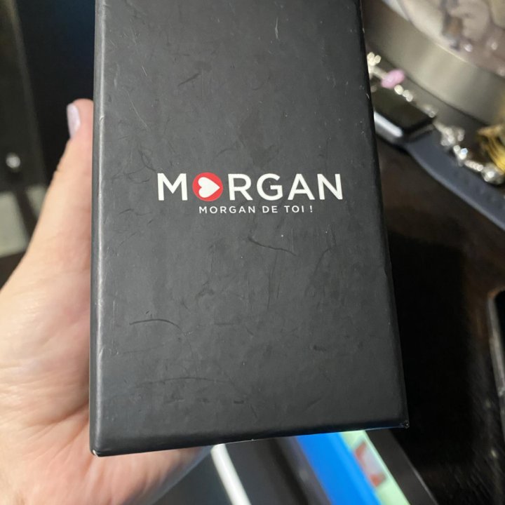 Часы Morgan