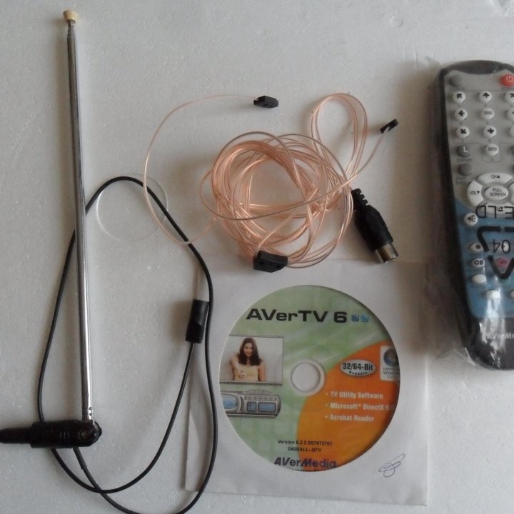 ТВ-тюнер AVerTV MCE 116 Plus