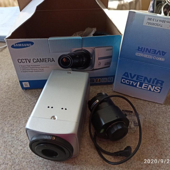 камера видеонаблюдения samsung SCC-B2031B/XEV