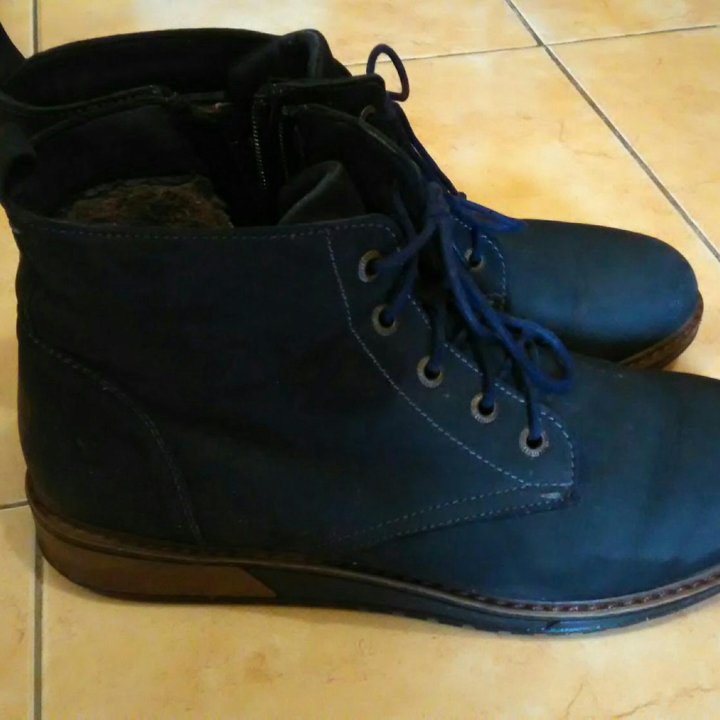 Ботинки женские