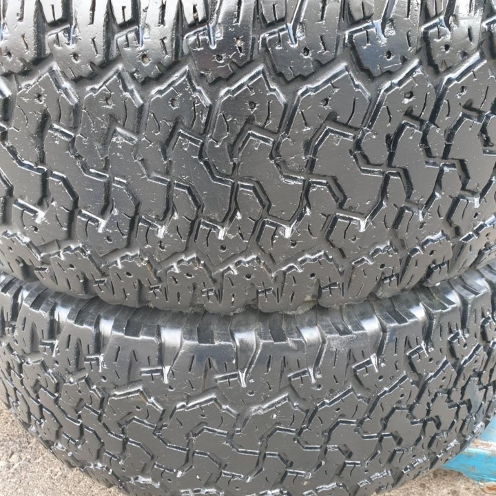 Шины внедорожные б-у BFGoodrich 315-70R17 4-2-1шт