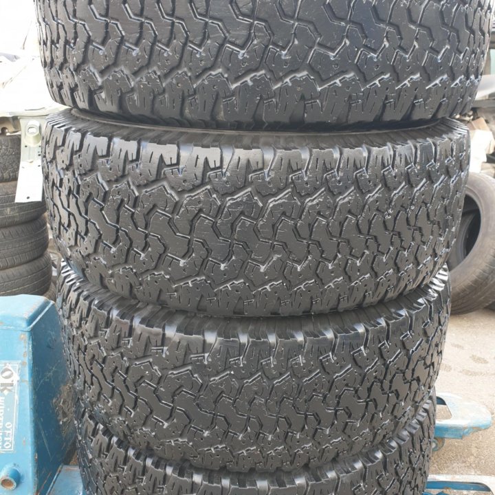 Шины внедорожные б-у BFGoodrich 315-70R17 4-2-1шт