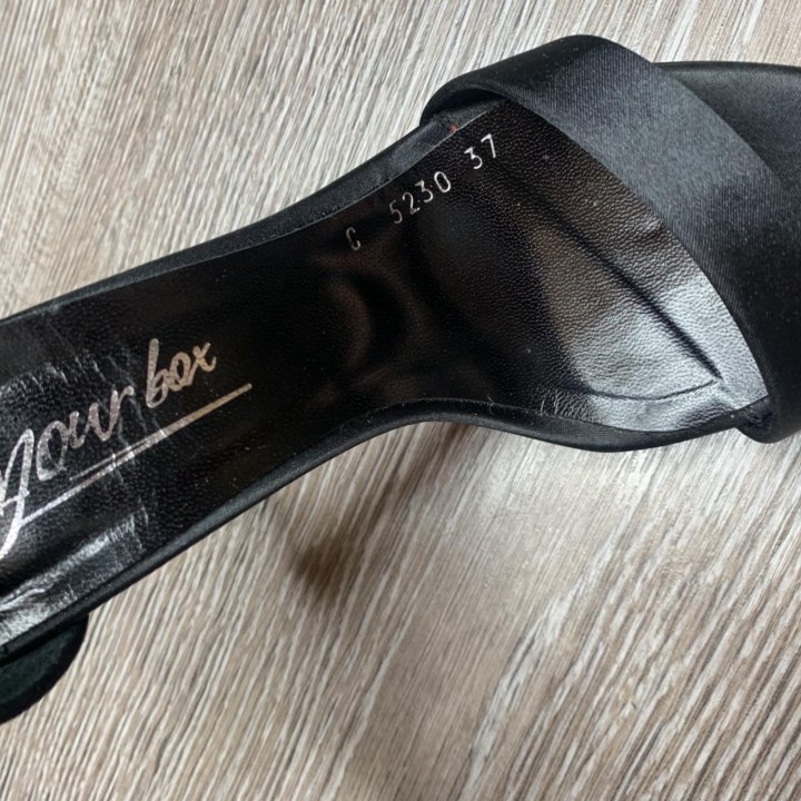 Босоножки Yourbox