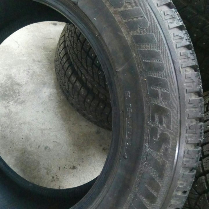 Шины BRIDGESTONE 225/65 R17