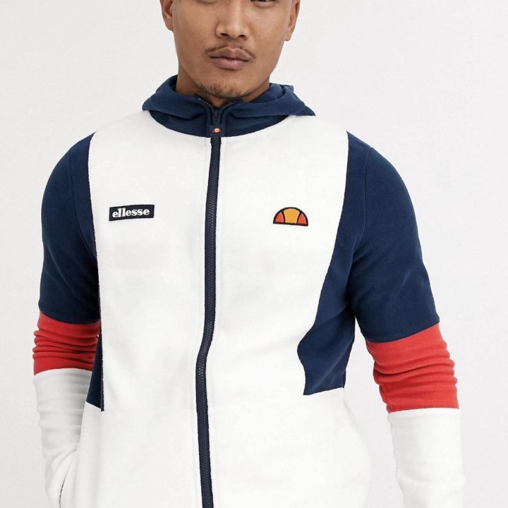 Новая толстовка Ellesse