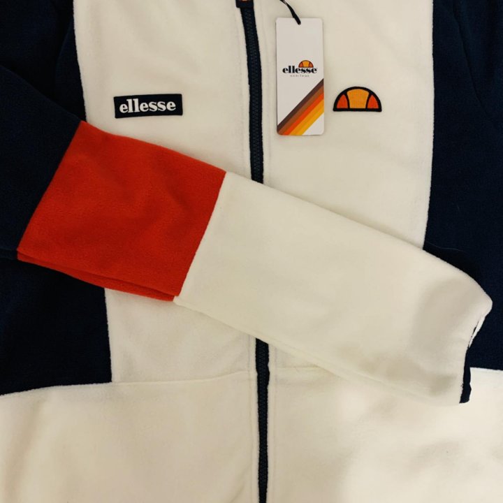 Новая толстовка Ellesse